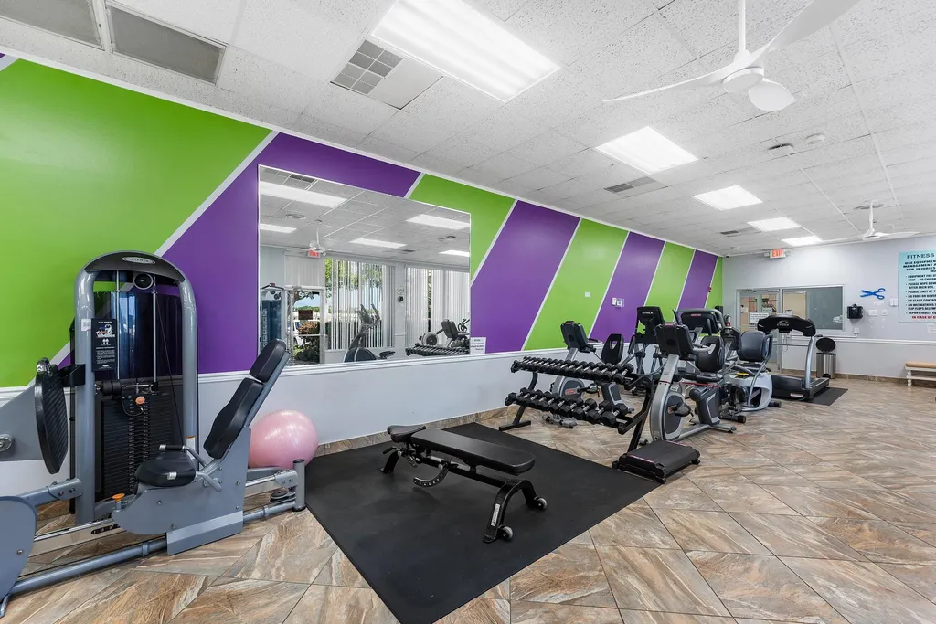 2105 SW 14th Place Boynton Beach FL 33426