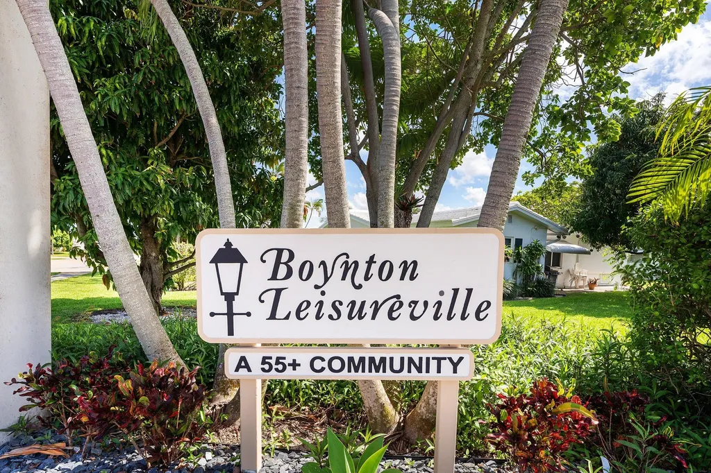 2105 SW 14th Place Boynton Beach FL 33426