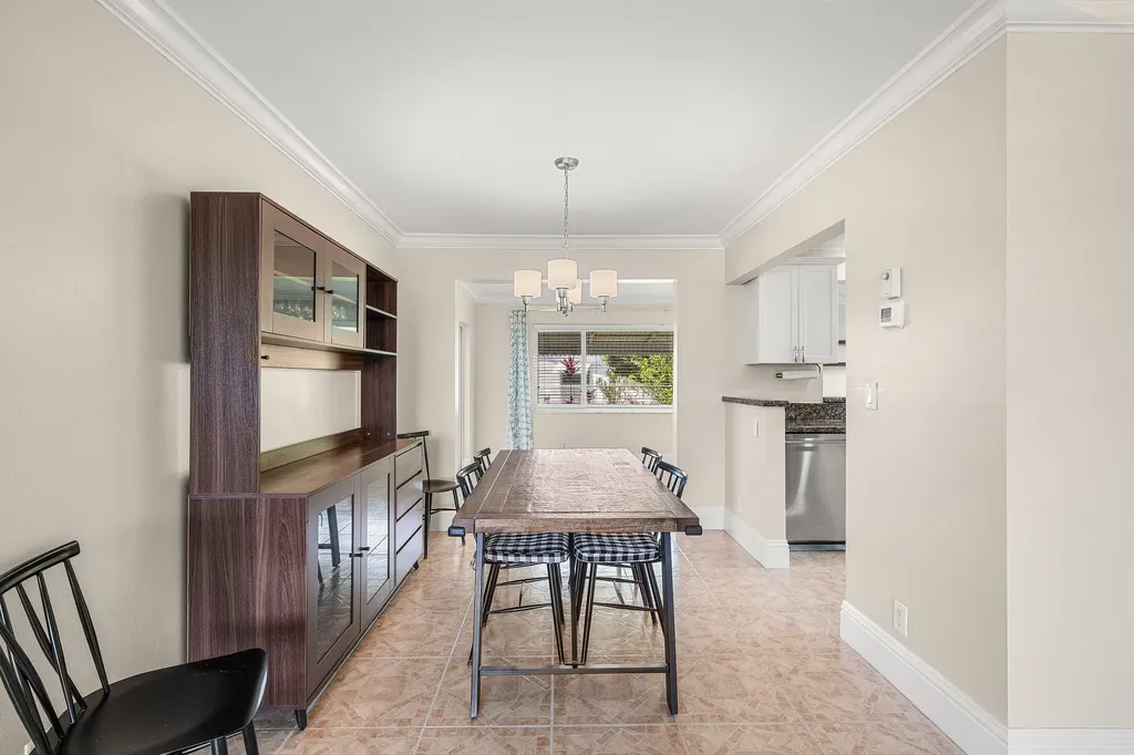 2105 SW 14th Place Boynton Beach FL 33426