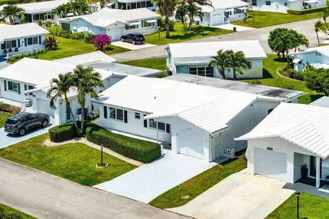 2105 SW 14th Place Boynton Beach FL 33426