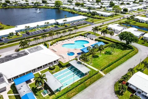 2105 SW 14th Place Boynton Beach FL 33426