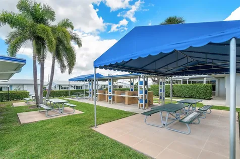 2105 SW 14th Place Boynton Beach FL 33426