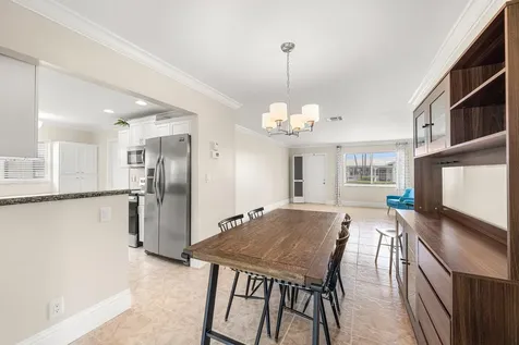 2105 SW 14th Place Boynton Beach FL 33426