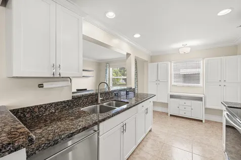 2105 SW 14th Place Boynton Beach FL 33426
