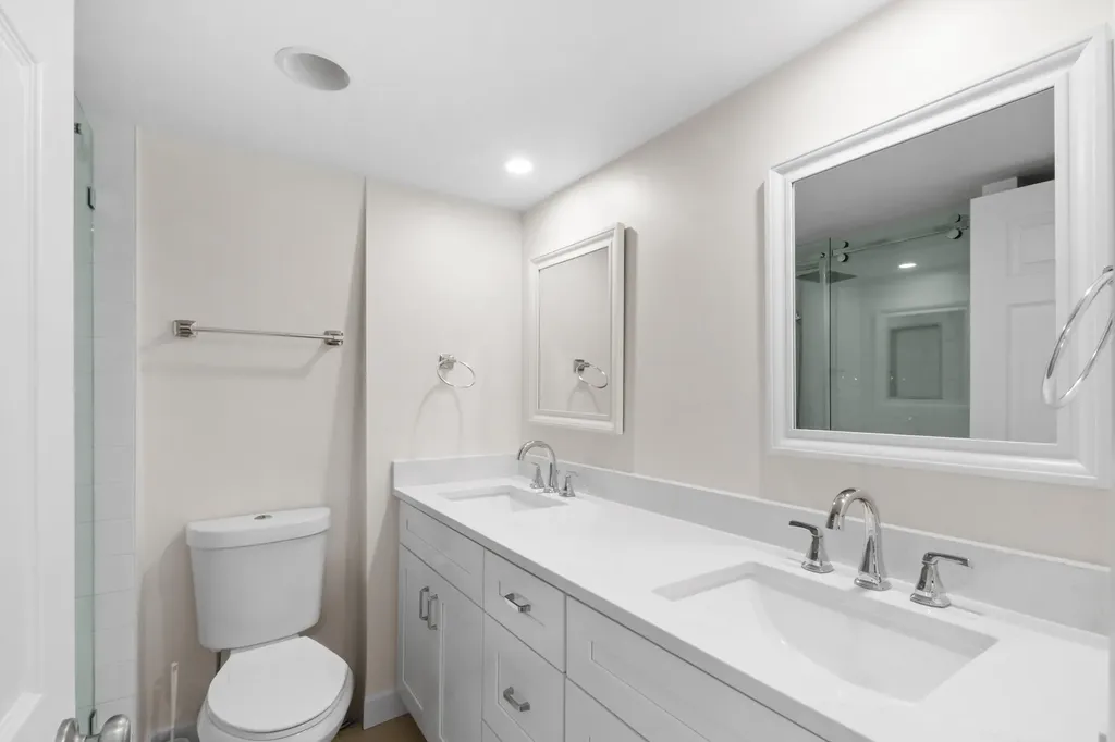 3900 SE County Line Road Tequesta FL 33469