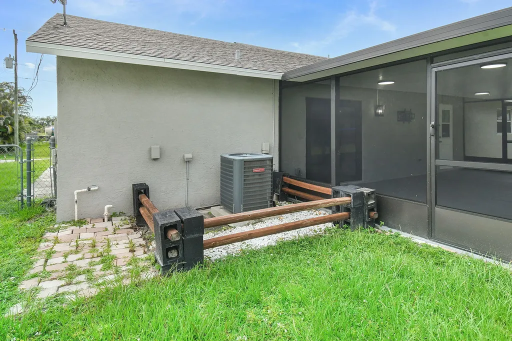 1951 SW Agnes Street Port St Lucie FL 34953