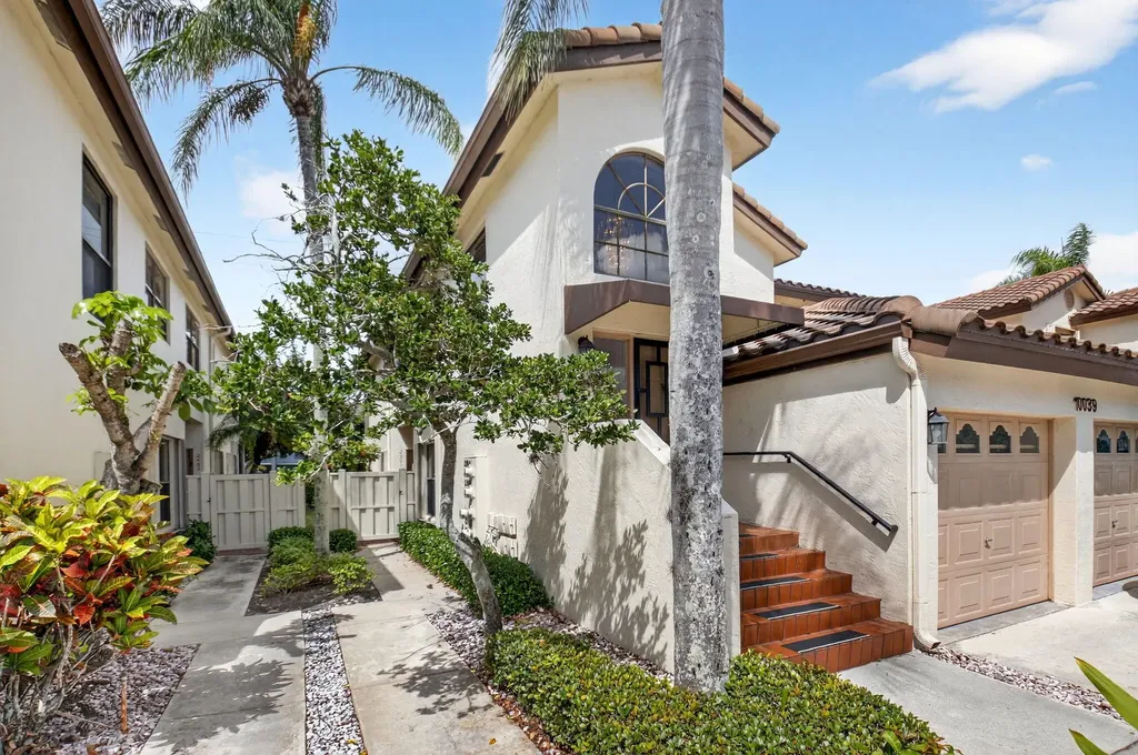 10039 S 53rd Way S Boynton Beach FL 33437