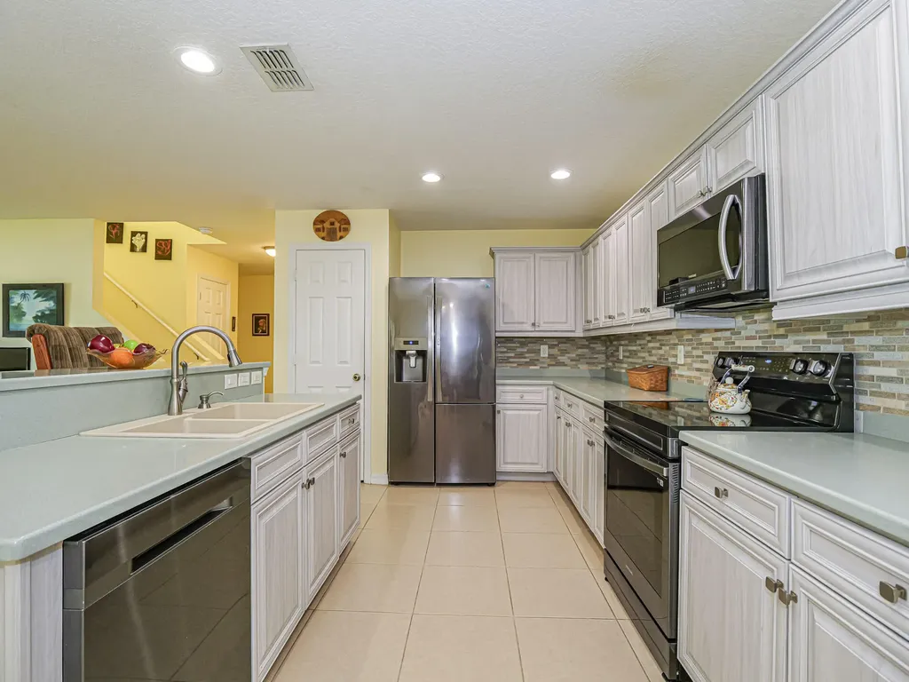 1838 Pointe West Way Vero Beach FL 32966