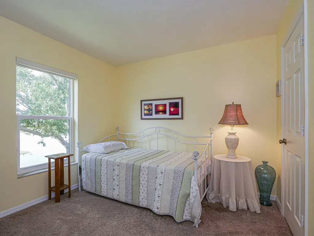 1838 Pointe West Way Vero Beach FL 32966