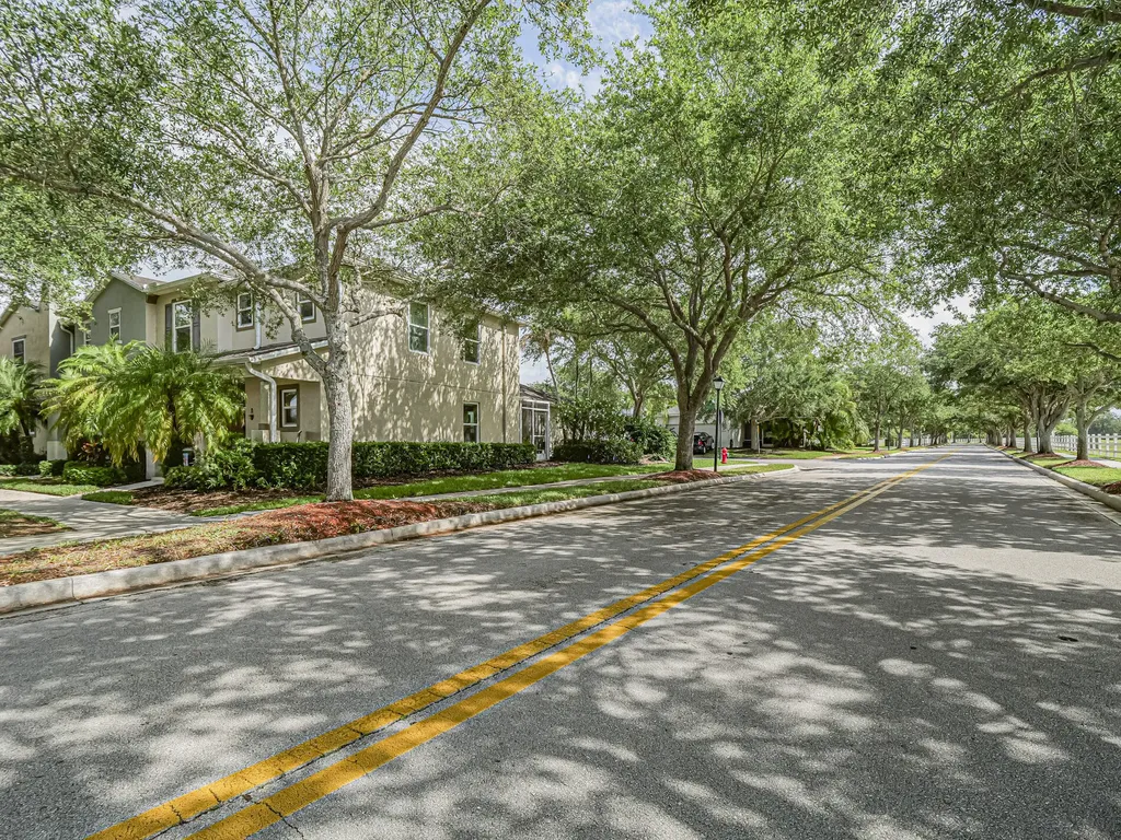 1838 Pointe West Way Vero Beach FL 32966