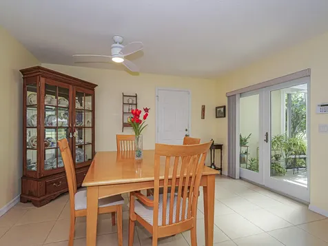1838 Pointe West Way Vero Beach FL 32966