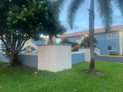 1950 N Andrews Avenue Wilton Manors FL 33311