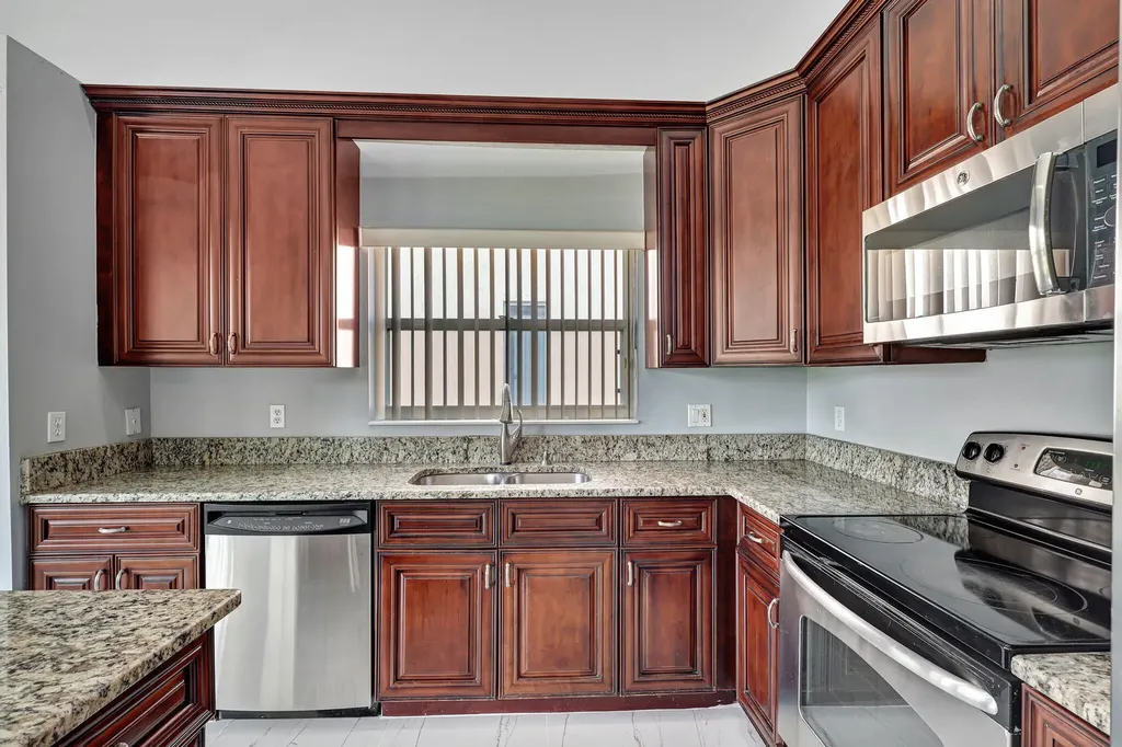 4190 Bahia Isle Circle Wellington FL 33449