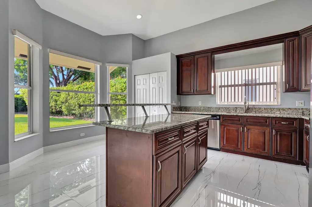 4190 Bahia Isle Circle Wellington FL 33449