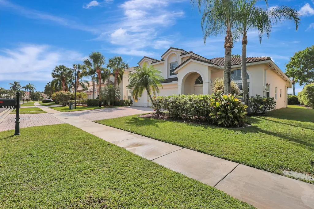 4190 Bahia Isle Circle Wellington FL 33449