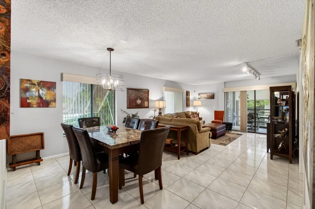10174 Mangrove Drive Boynton Beach FL 33437