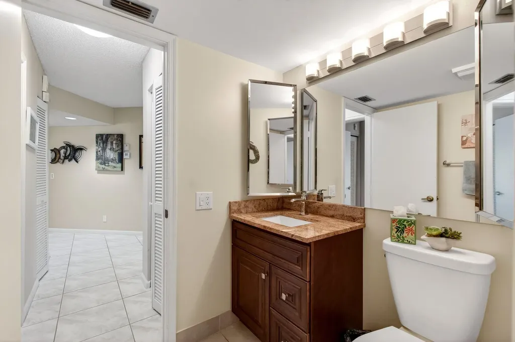 10174 Mangrove Drive Boynton Beach FL 33437