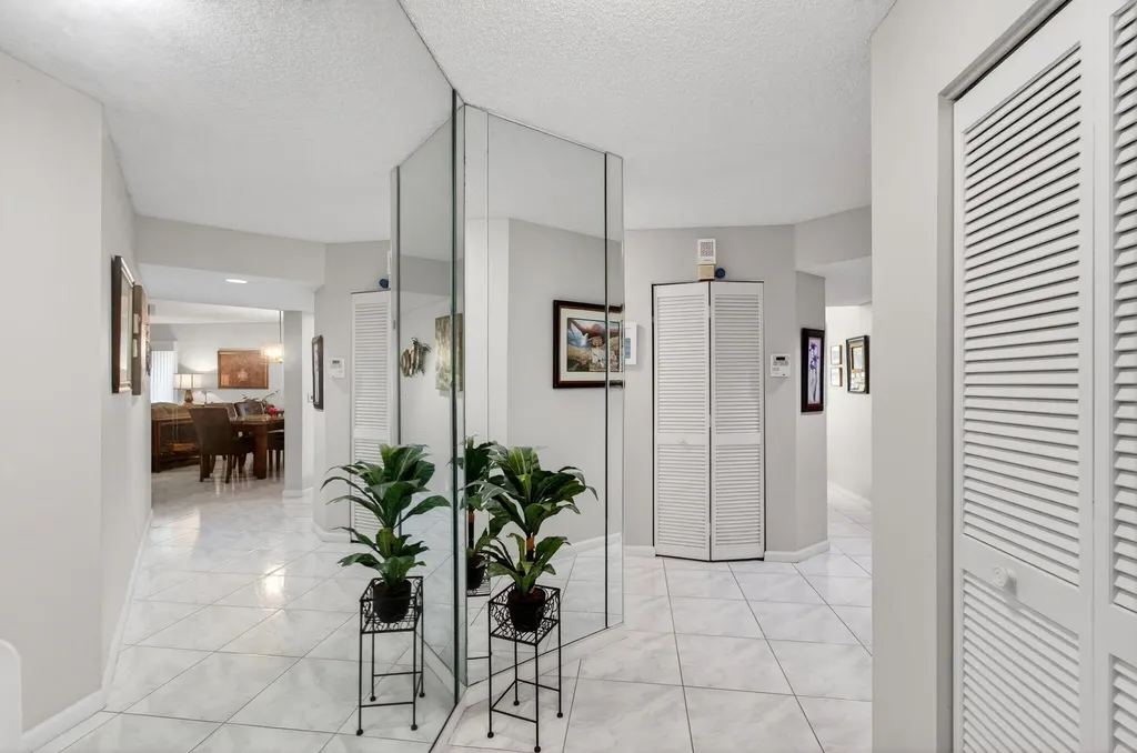10174 Mangrove Drive Boynton Beach FL 33437