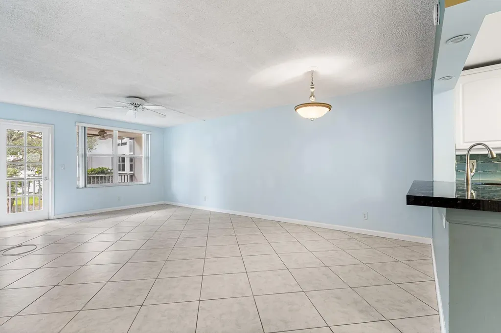 4025 N Federal Highway Fort Lauderdale FL 33308