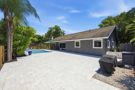 1630 NW 118th Avenue Pembroke Pines FL 33026