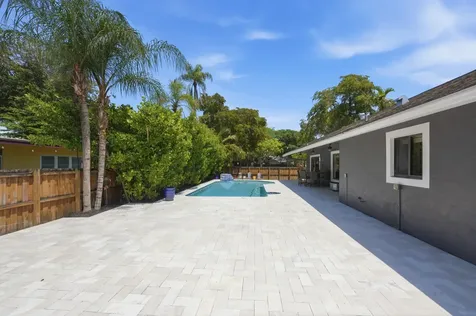 1630 NW 118th Avenue Pembroke Pines FL 33026