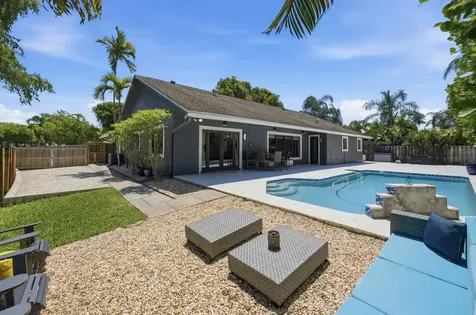 1630 NW 118th Avenue Pembroke Pines FL 33026