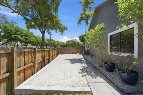 1630 NW 118th Avenue Pembroke Pines FL 33026