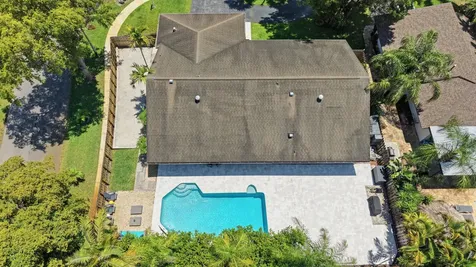 1630 NW 118th Avenue Pembroke Pines FL 33026
