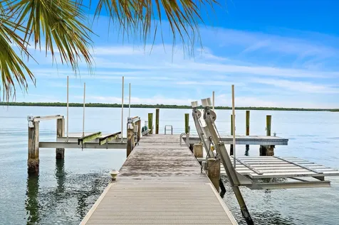 806 Lakeside Drive North Palm Beach FL 33408