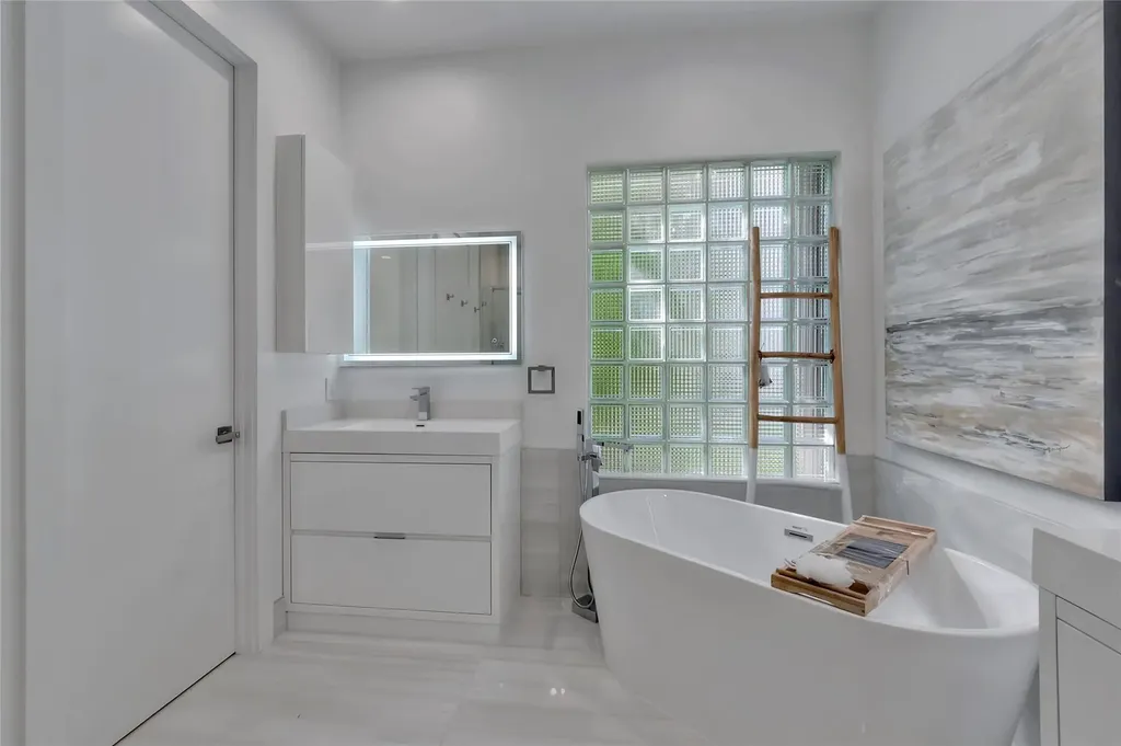 4088 Briarcliff Circle Boca Raton FL 33496