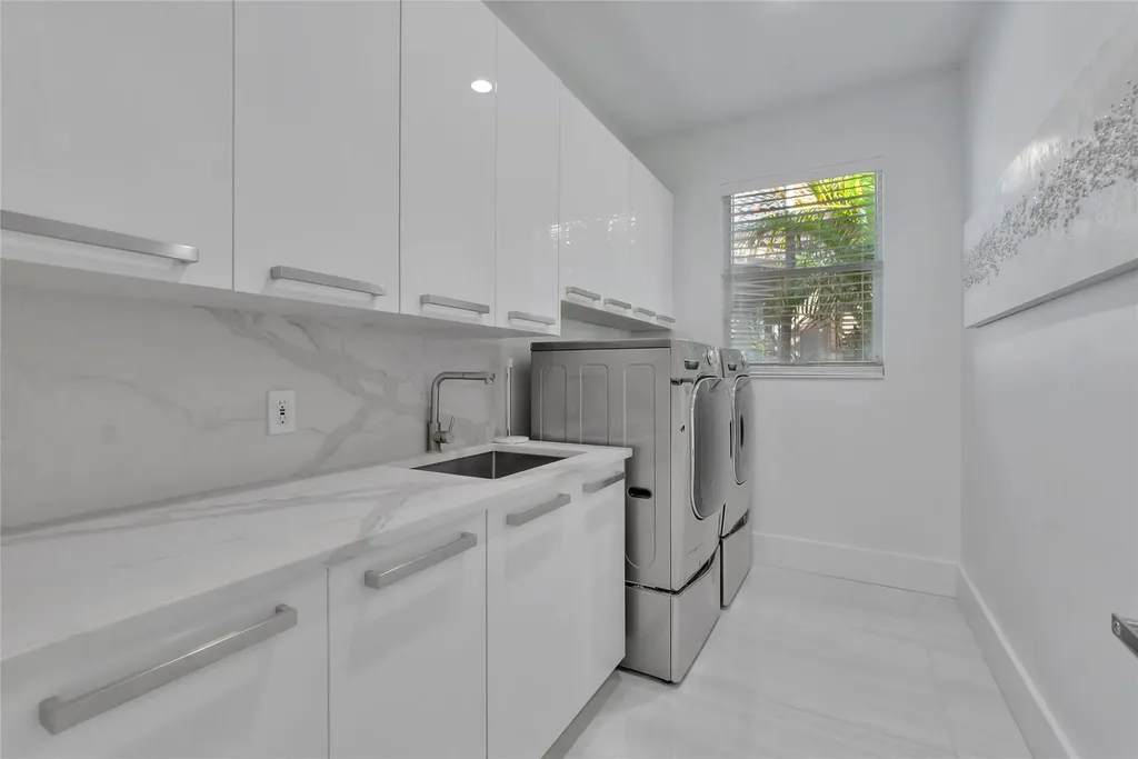 4088 Briarcliff Circle Boca Raton FL 33496