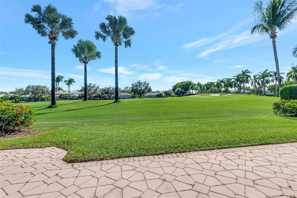 4088 Briarcliff Circle Boca Raton FL 33496