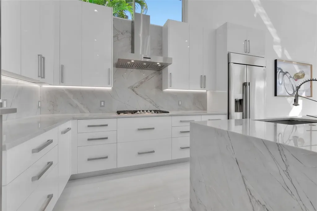 4088 Briarcliff Circle Boca Raton FL 33496