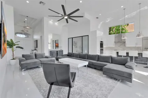 4088 Briarcliff Circle Boca Raton FL 33496