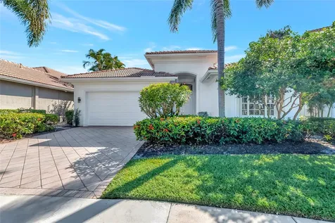 4088 Briarcliff Circle Boca Raton FL 33496