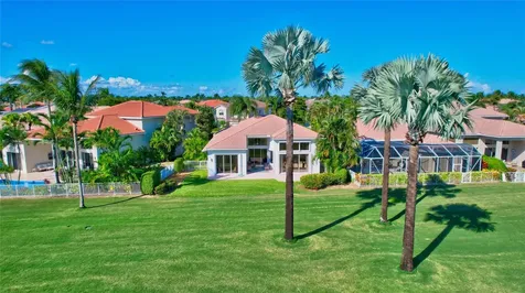 4088 Briarcliff Circle Boca Raton FL 33496