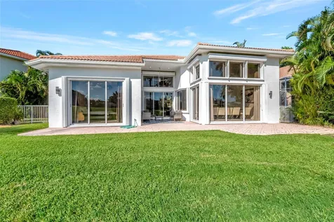 4088 Briarcliff Circle Boca Raton FL 33496