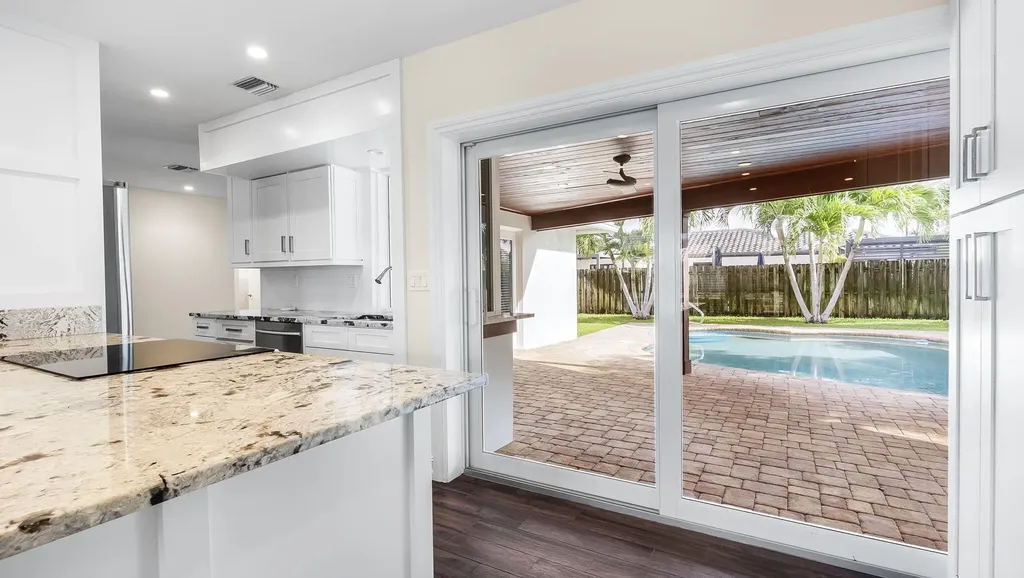 1041 SW 4th Street Boca Raton FL 33486