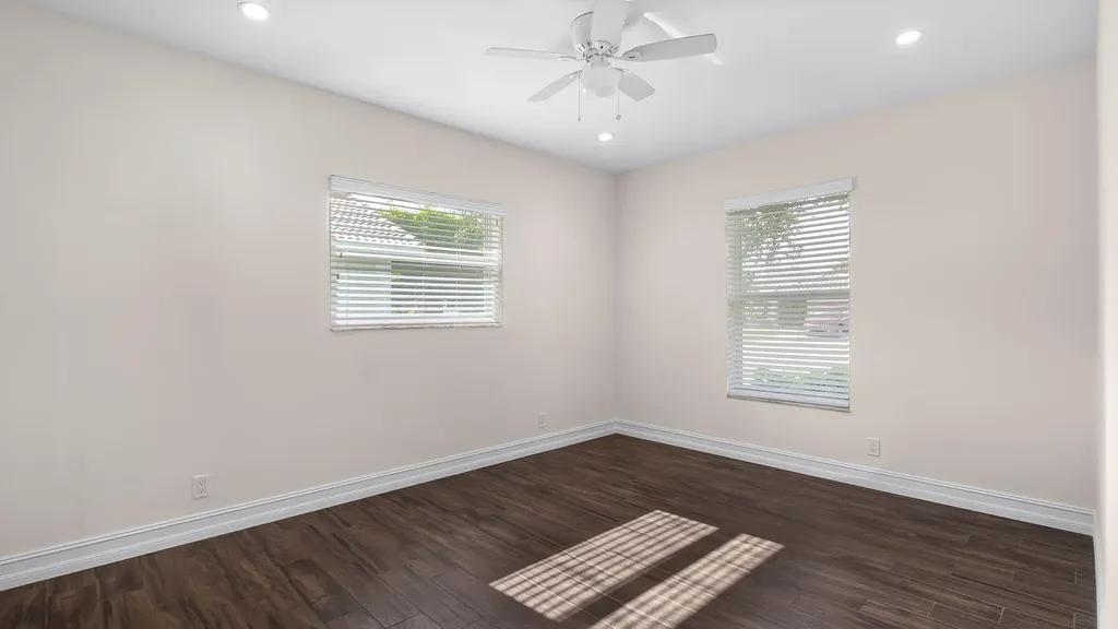 1041 SW 4th Street Boca Raton FL 33486