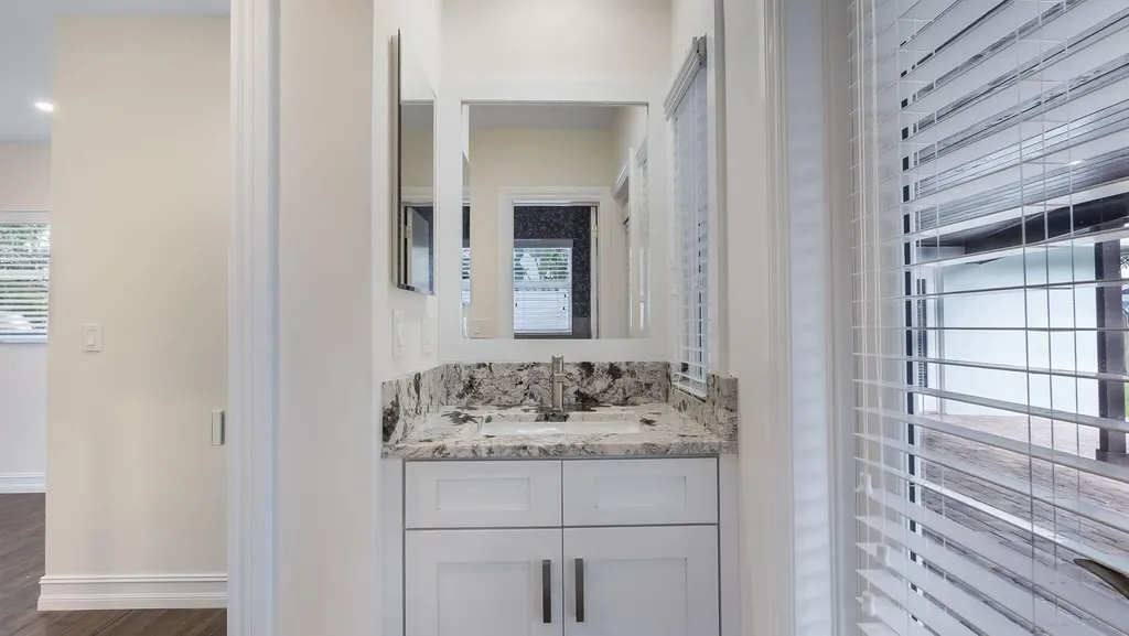 1041 SW 4th Street Boca Raton FL 33486