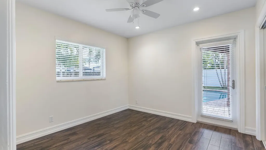 1041 SW 4th Street Boca Raton FL 33486