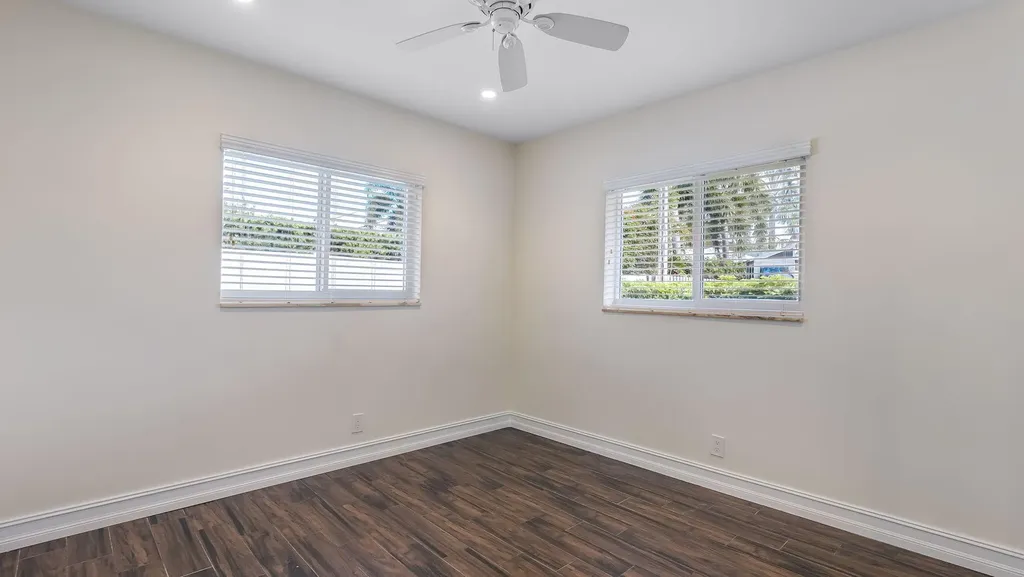 1041 SW 4th Street Boca Raton FL 33486