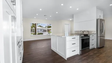 1041 SW 4th Street Boca Raton FL 33486