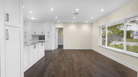 1041 SW 4th Street Boca Raton FL 33486