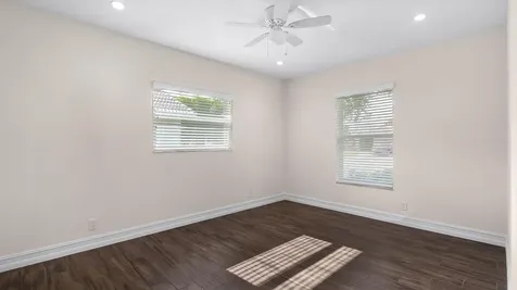 1041 SW 4th Street Boca Raton FL 33486