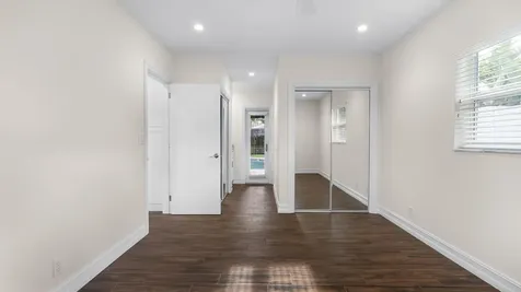 1041 SW 4th Street Boca Raton FL 33486