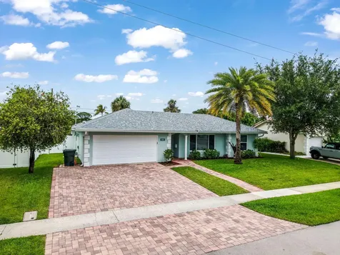 1041 SW 4th Street Boca Raton FL 33486