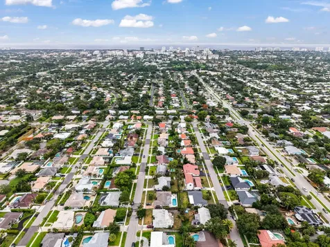 1041 SW 4th Street Boca Raton FL 33486