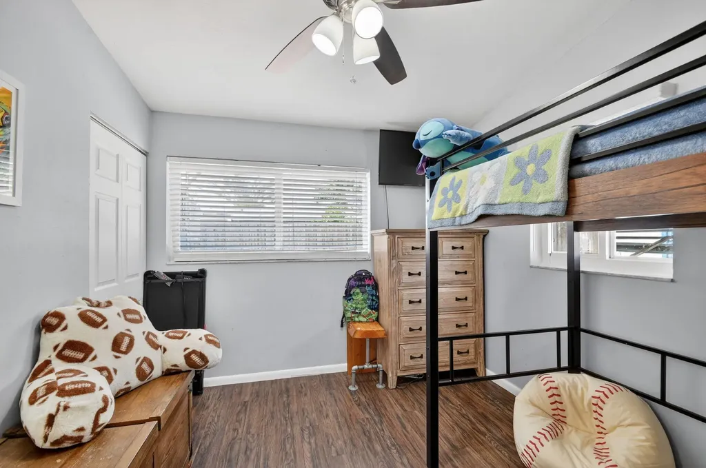 318 Glen Arbor Terrace Boynton Beach FL 33426
