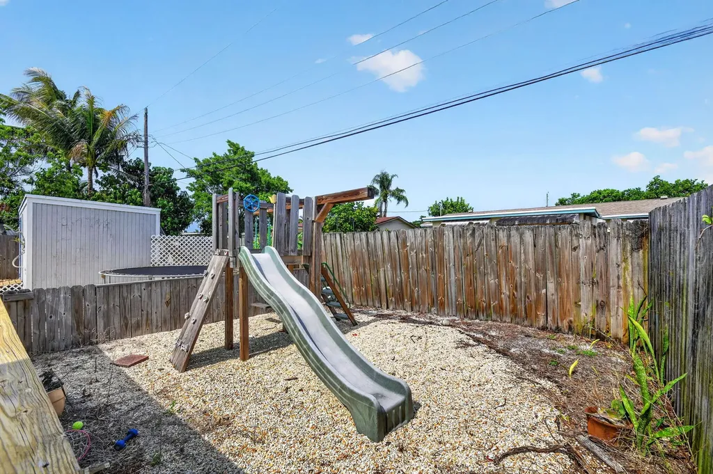 318 Glen Arbor Terrace Boynton Beach FL 33426